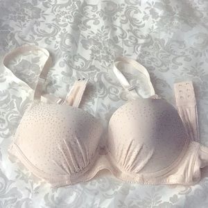 ViVa.   Women’s bra.   New